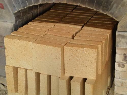 克拉玛依耐火砖之如何保证耐火砖的质量